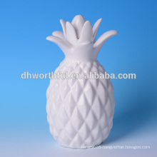 High quality home decoration ceramic pineapple